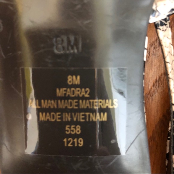 NEW Marc Fisher Cage, Faux Strappy, Snakeskin Sa… - Picture 8 of 8